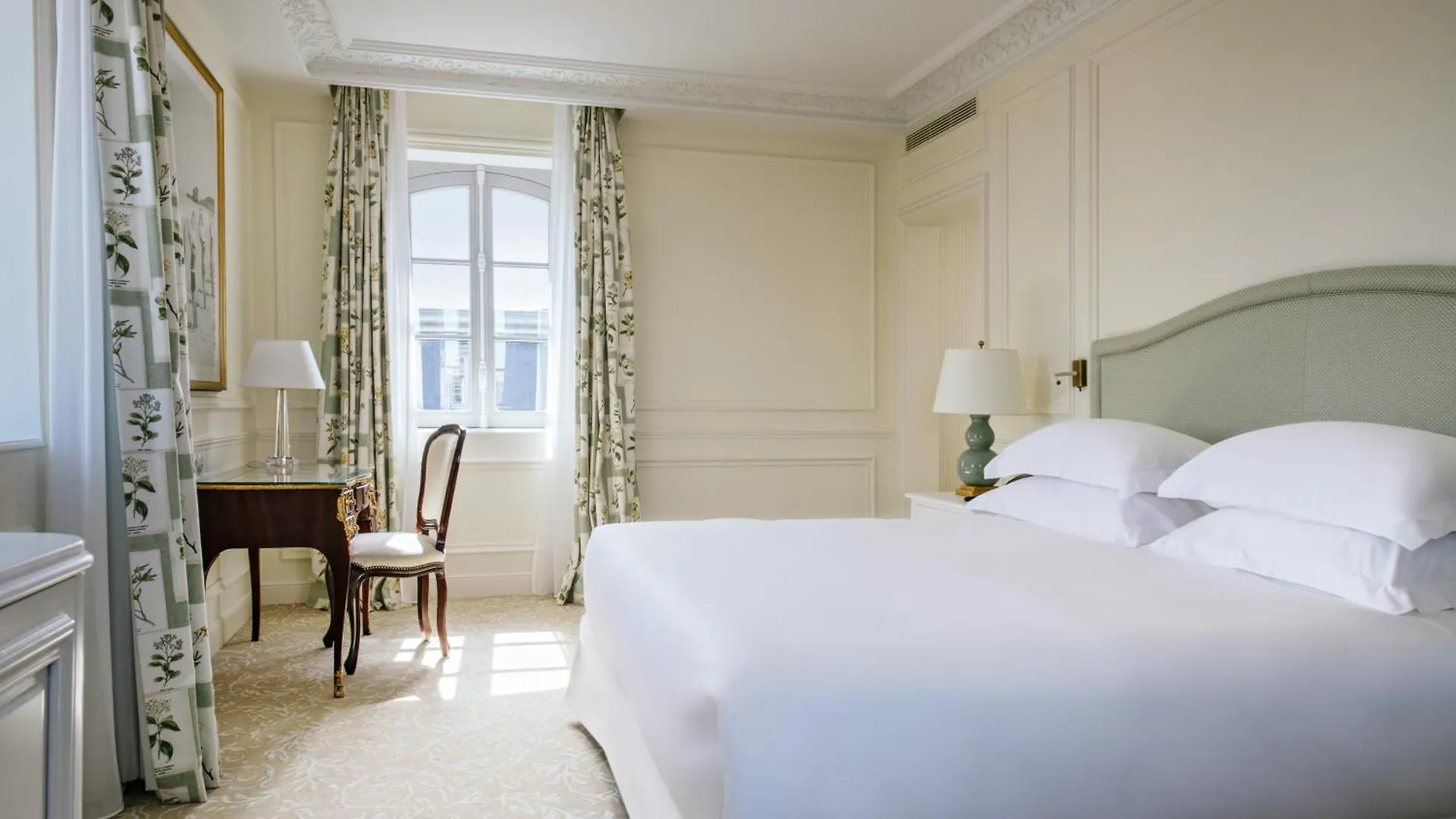 Hotel Du Palais Biarritz, In The Unbound Collection By Hyatt France